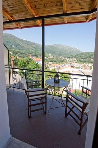 Theodora'S House Overlooking Valtos Parga Exterior foto